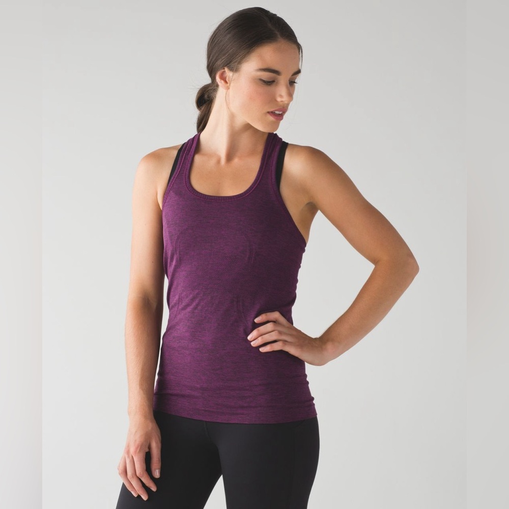 Lululemon Swiftly Tech Racerback Size 6 in Chilled Grape